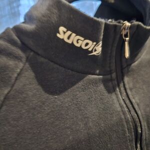 Sports wear turtleneck